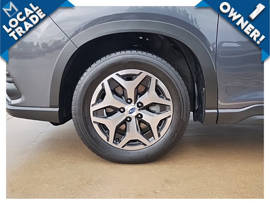 Used 2024 Subaru Forester Premium AWD/4WD image 11