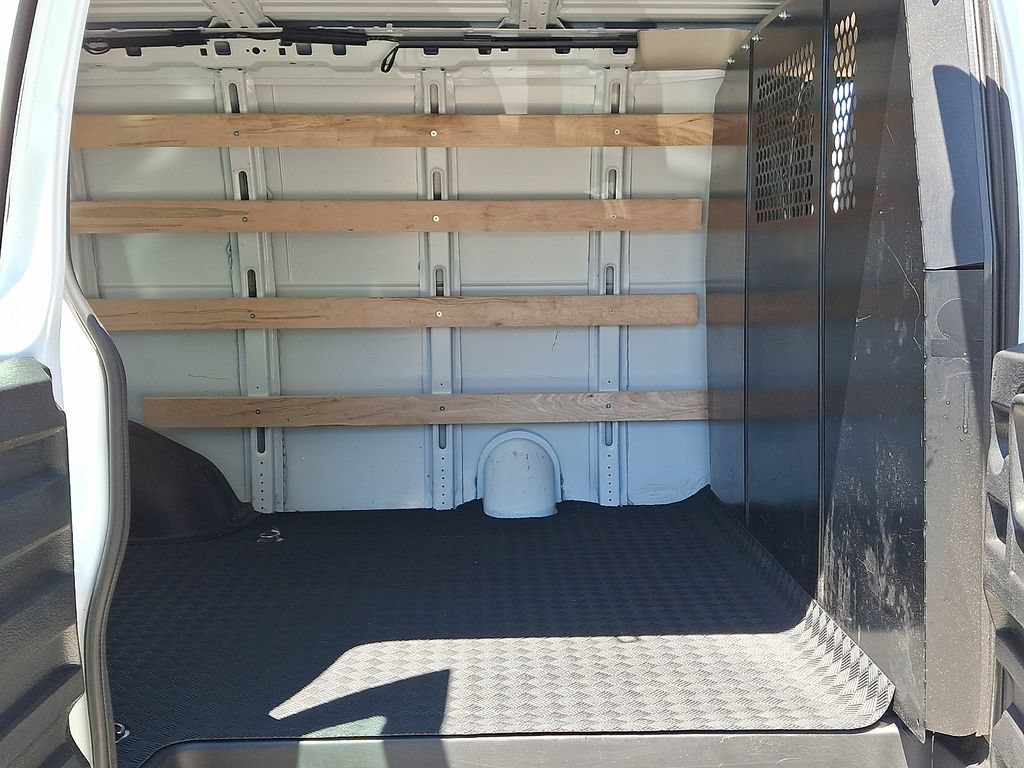 Used 2024 Chevrolet Express 2500 w/ Driver Convenience Package RWD image 10