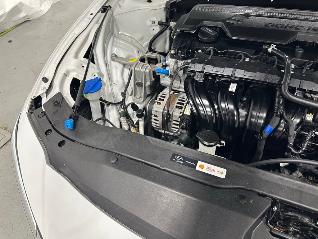 Used 2025 Hyundai Elantra Sport image 61