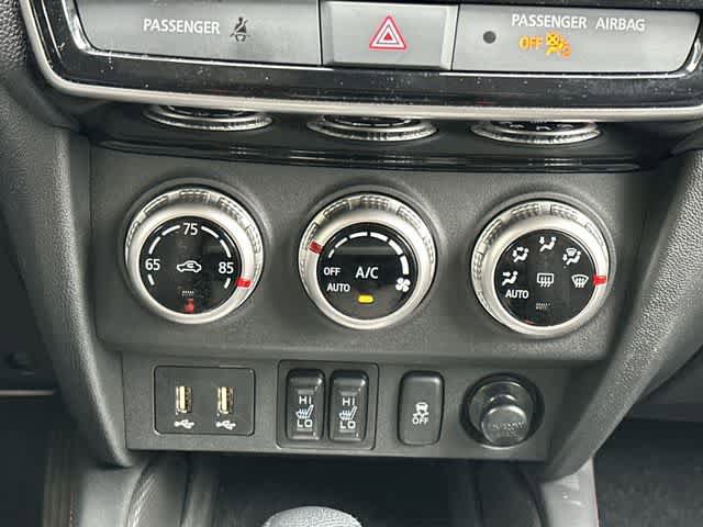 Used 2025 Mitsubishi Outlander Sport SE AWD/4WD image 14