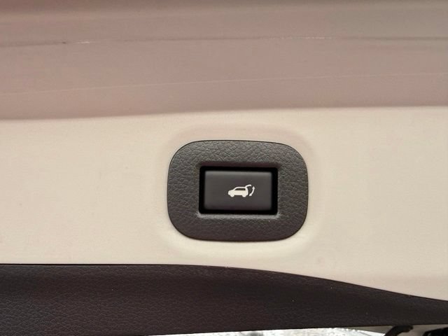 Certified 2020 Nissan Rogue SV w/ Premium Package AWD/4WD image 19