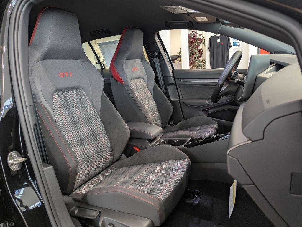 New 2026 Volkswagen Golf S FWD image 23
