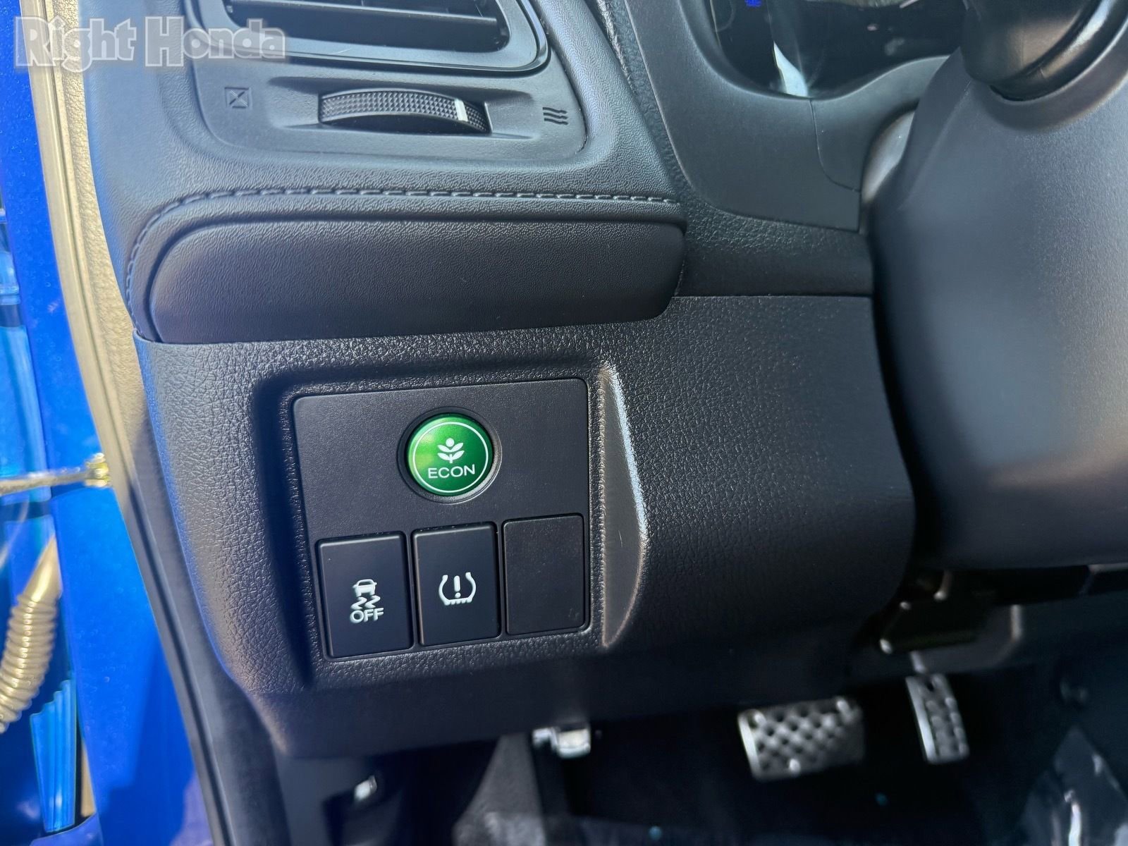 Used 2022 Honda HR-V Sport image 14