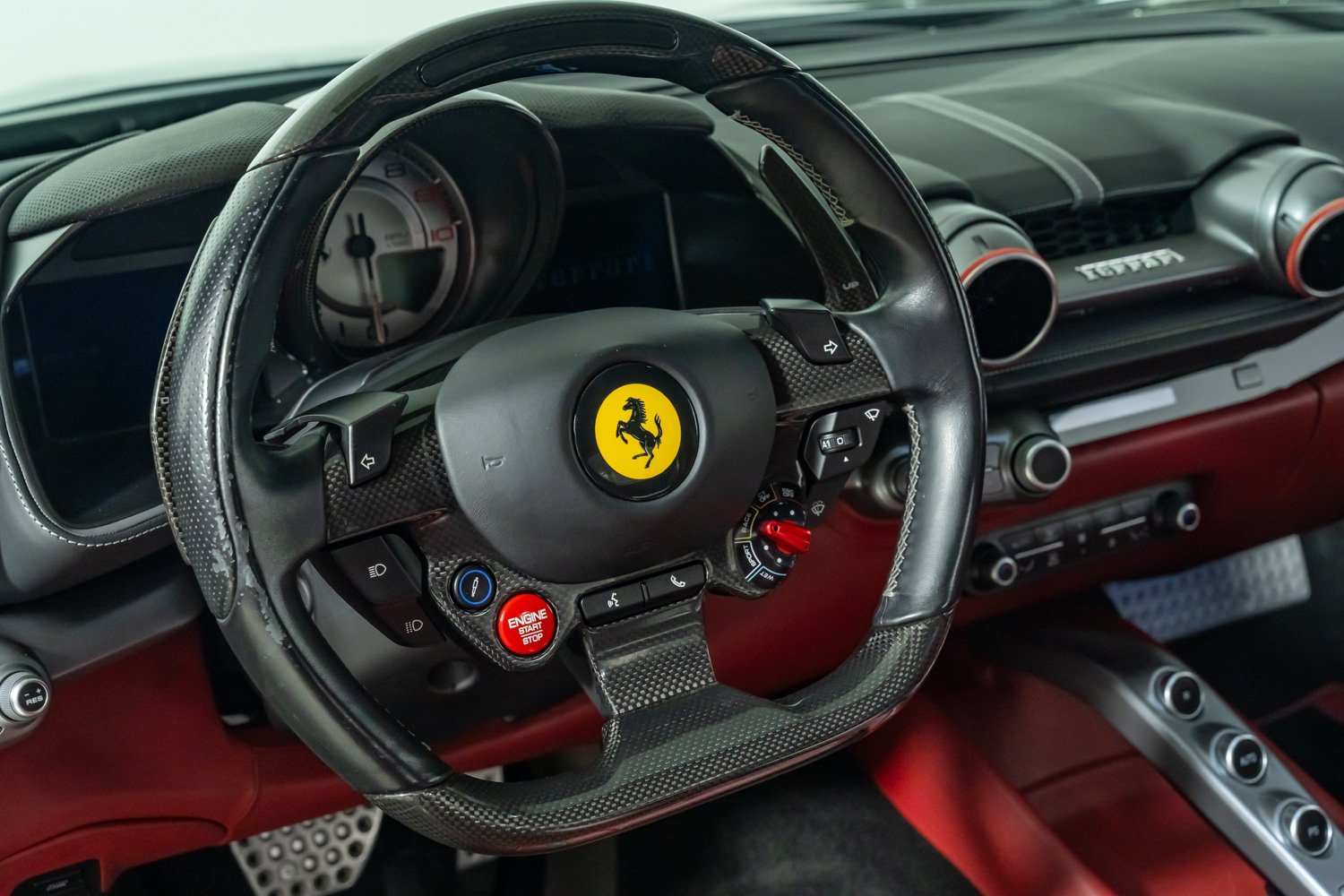 Certified 2019 Ferrari 812 Superfast RWD image 21