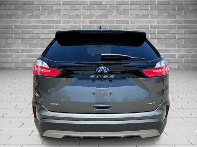 Certified 2023 Ford Edge SEL w/ Convenience Package AWD/4WD image 4
