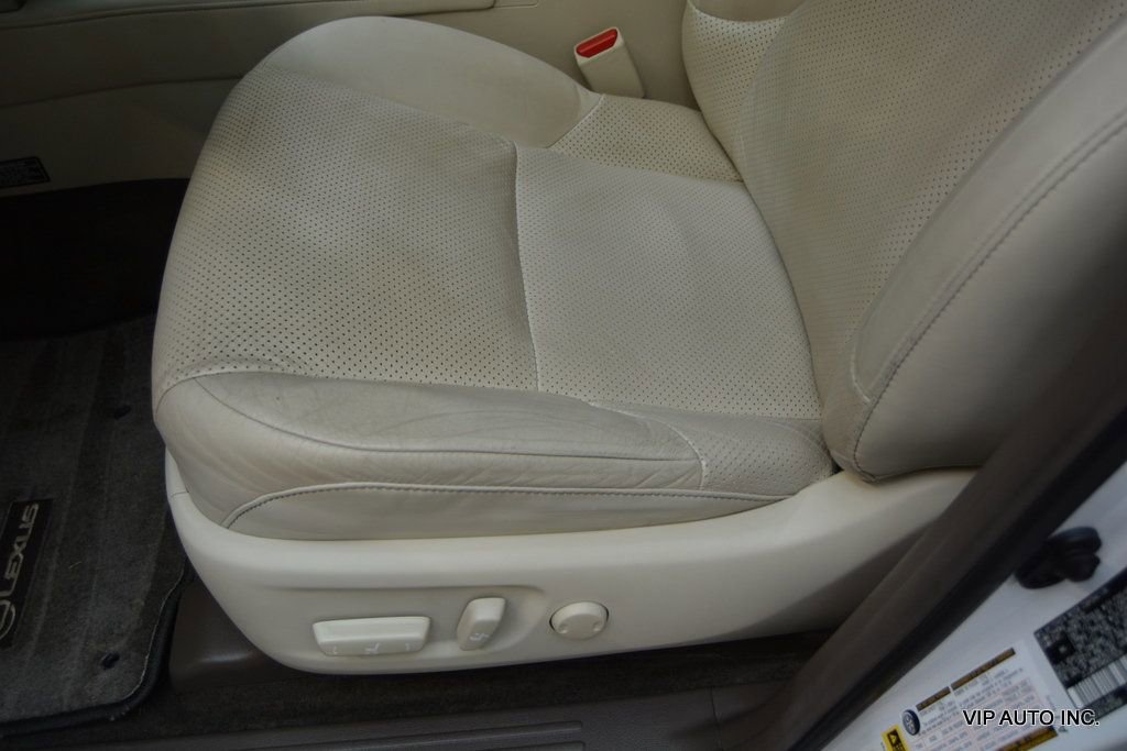 Used 2011 Lexus GX 460 Premium image 15