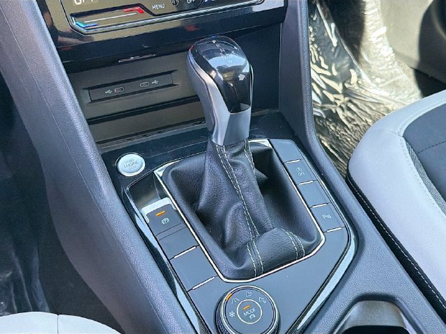 New 2026 Volkswagen Taos SE AWD/4WD image 16