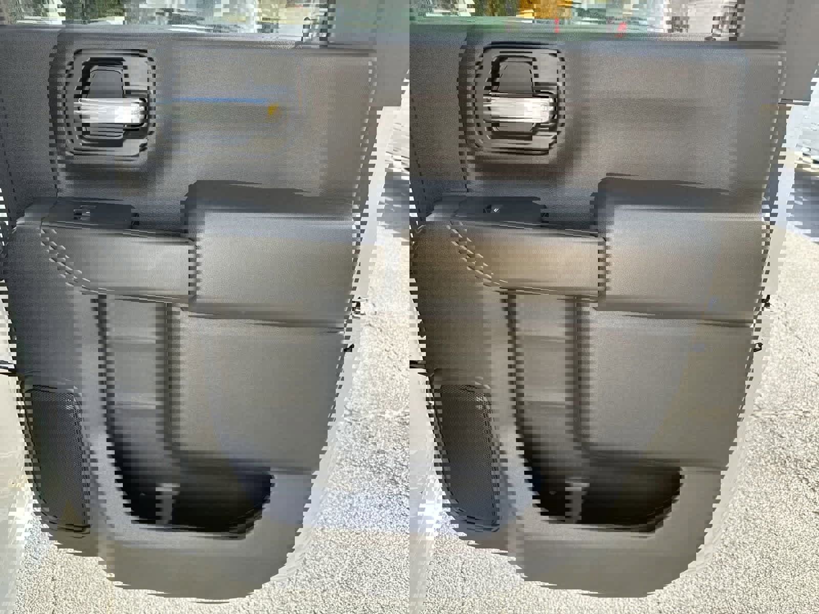 New 2024 GMC Sierra 2500 Pro w/ Convenience Package image 32