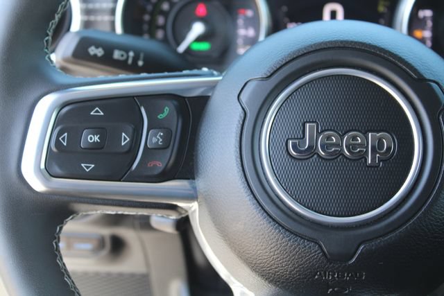 Used 2023 Jeep Wrangler Unlimited Sahara w/ Cold Weather Group AWD/4WD image 18