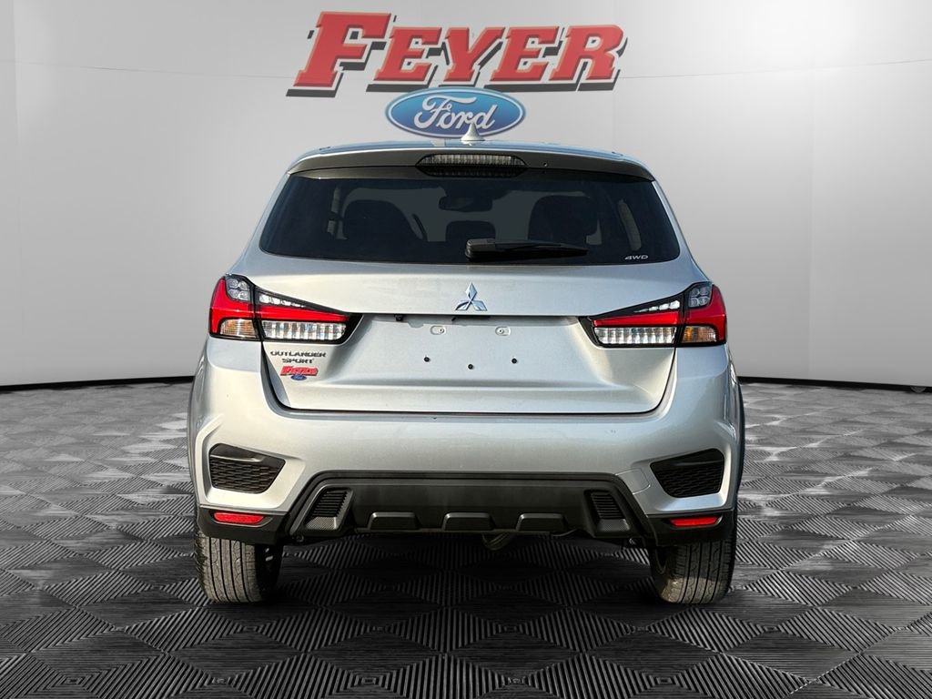 Used 2025 Mitsubishi Outlander Sport ES AWD/4WD image 4