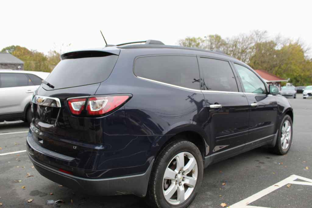 Used 2017 Chevrolet Traverse LT w/ Style and Technology Package AWD/4WD image 5