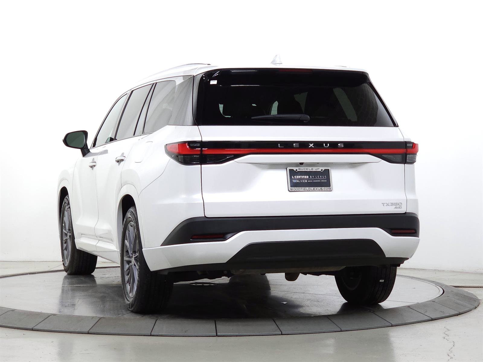 Certified 2024 Lexus TX 350 AWD w/ Accessory Package (Z1) image 6