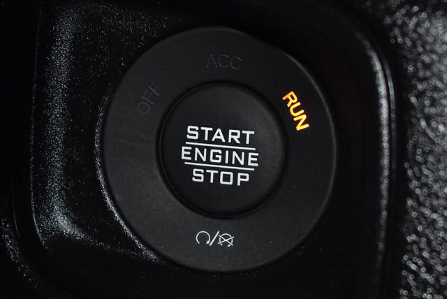 Used 2024 Jeep Wrangler Willys image 23