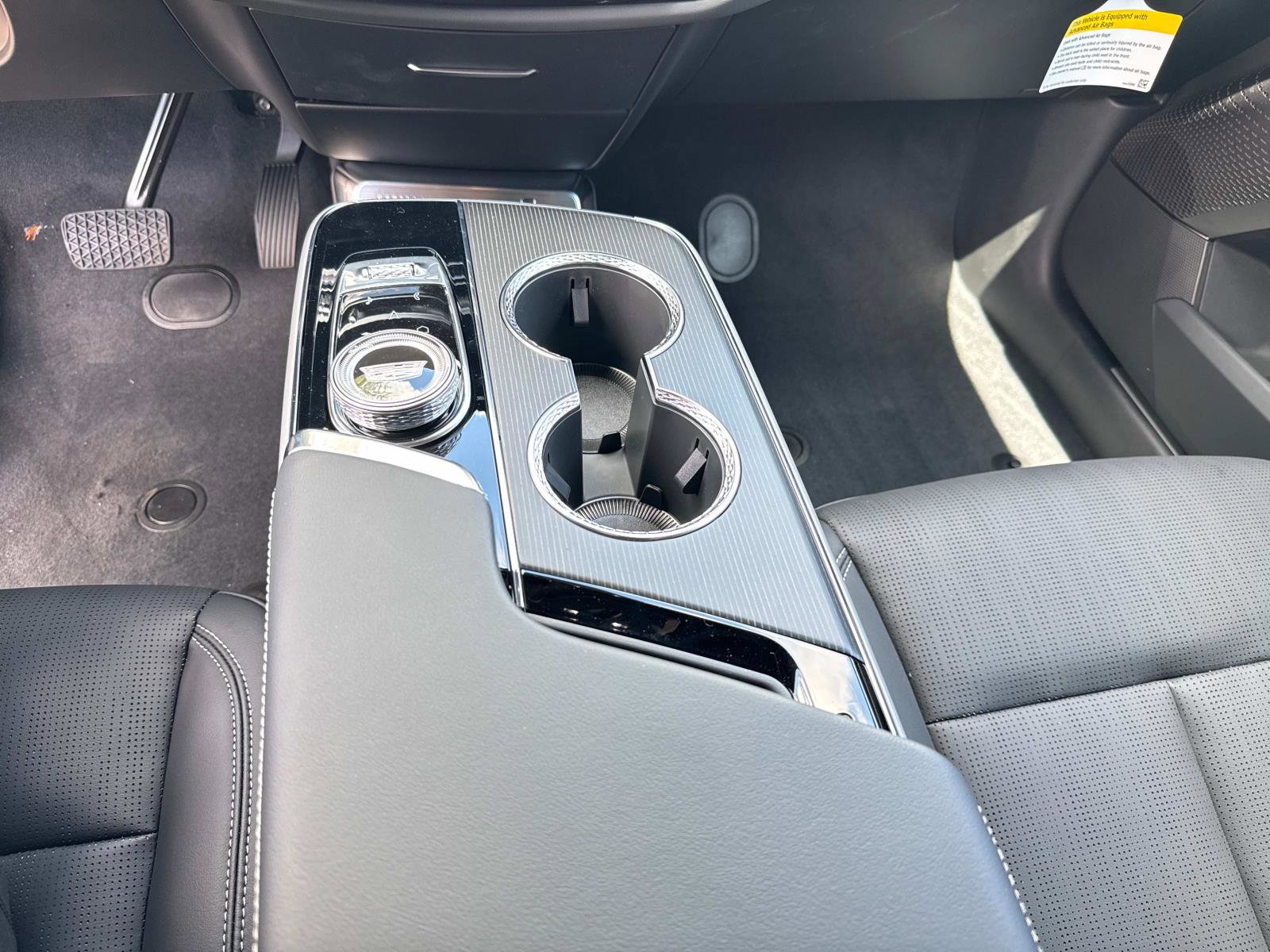 New 2025 Cadillac Lyriq Luxury image 24