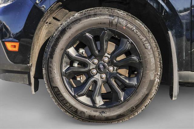 Used 2023 Ford Maverick Lariat w/ Lariat Luxury Package image 9