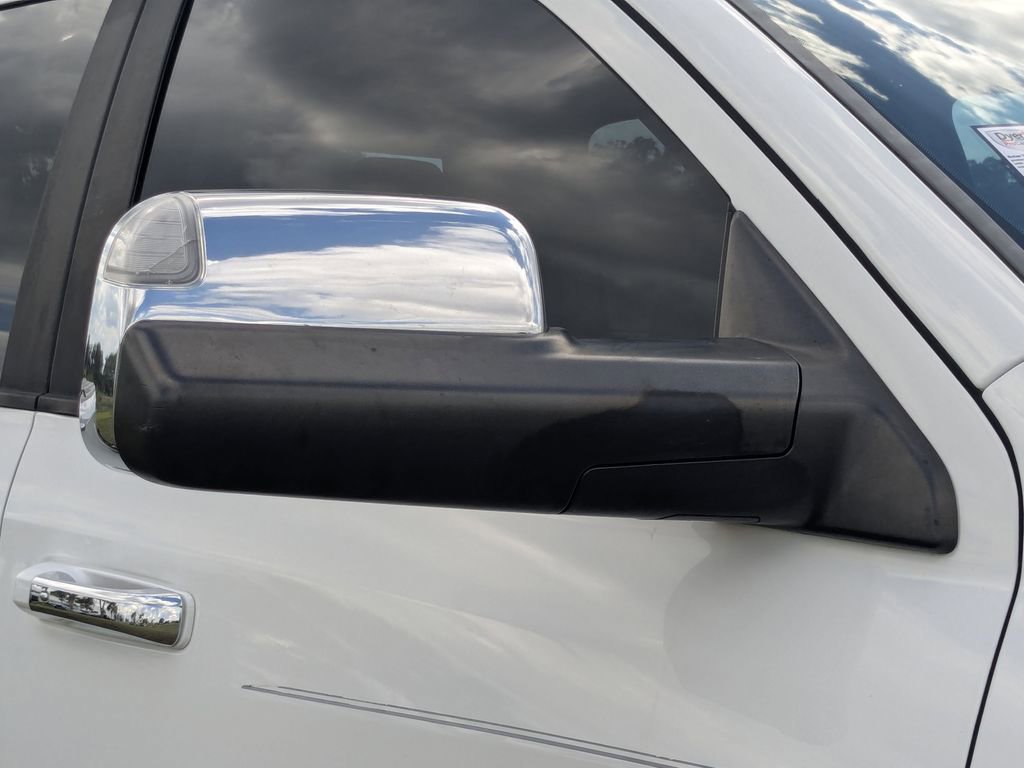 Used 2016 RAM 1500 Laramie w/ Convenience Group RWD image 12