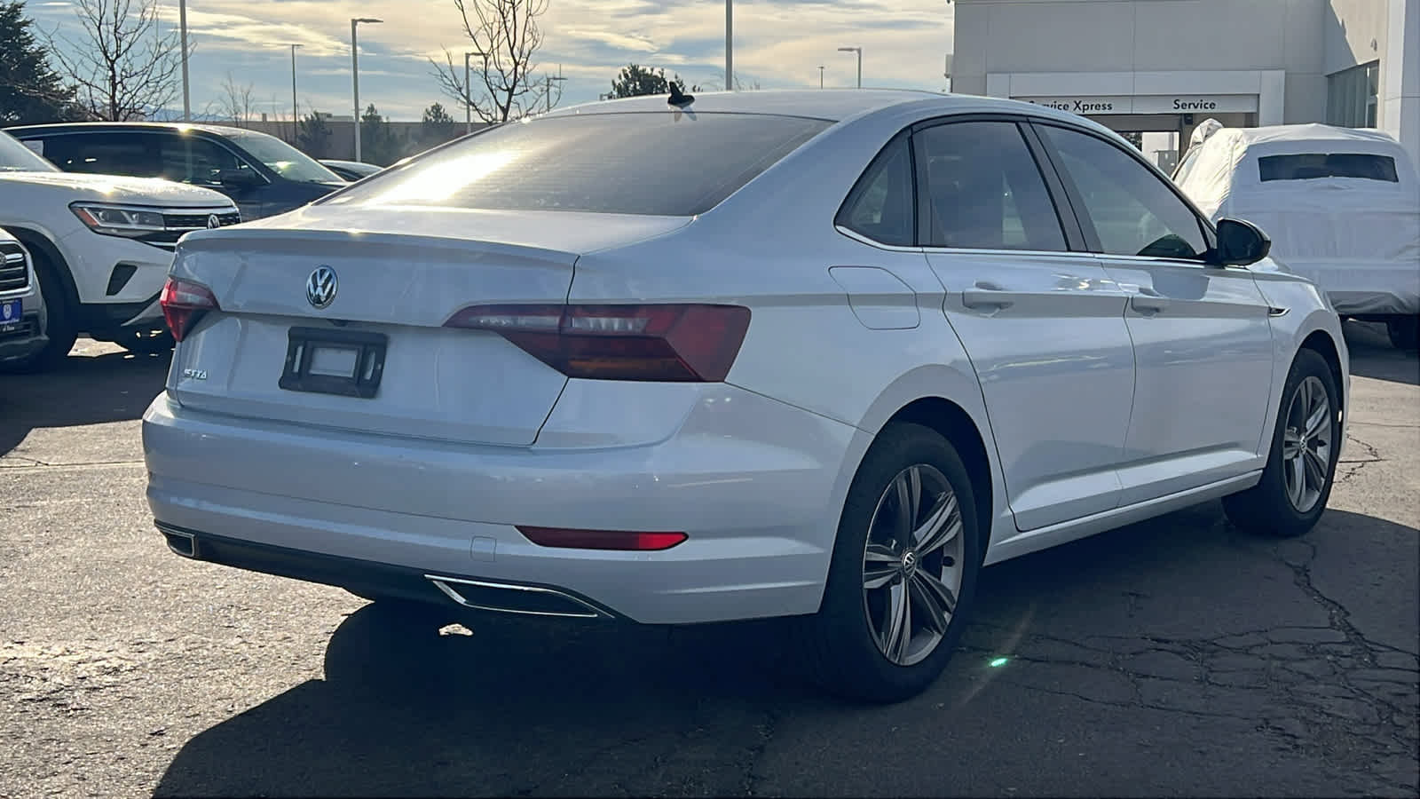 Used 2019 Volkswagen Jetta R-Line image 5
