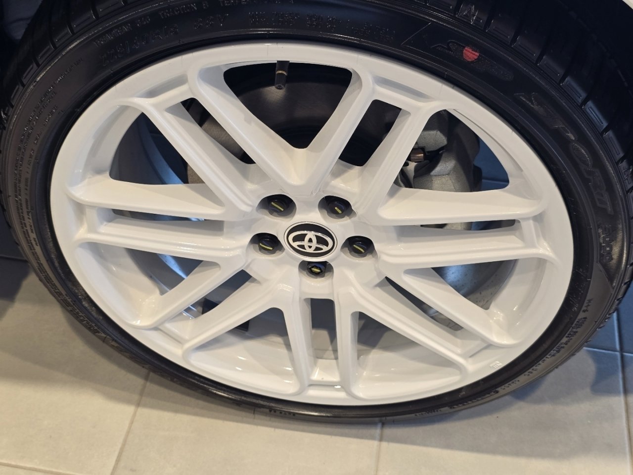 New 2026 Toyota Corolla SE FWD image 3