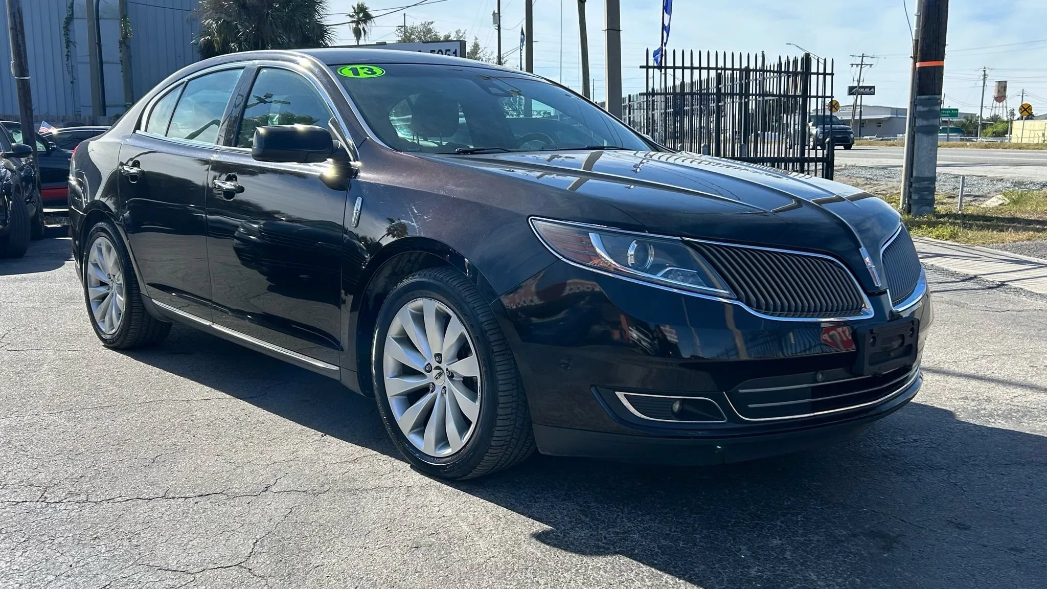 Used 2013 Lincoln MKS FWD image 1