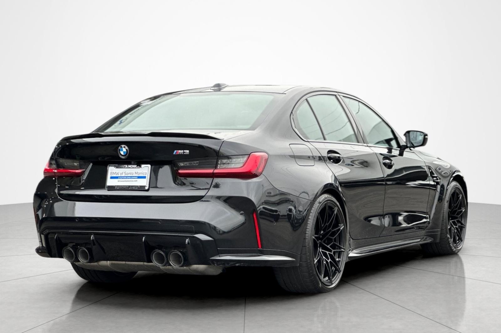 Used 2025 BMW M3 w/ Executive Package RWD image 5