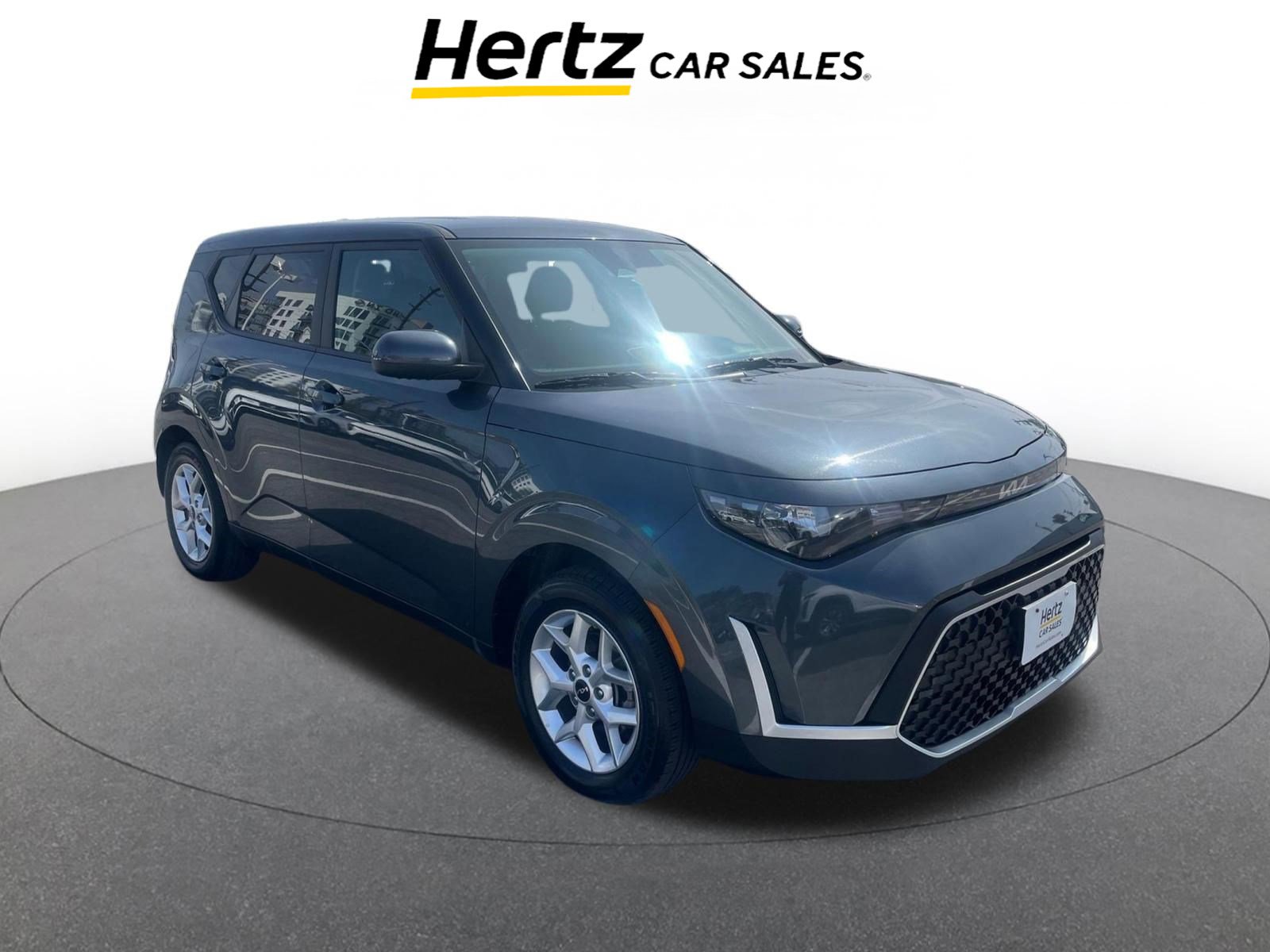 Used 2025 Kia Soul LX w/ LX Technology Package FWD image 1