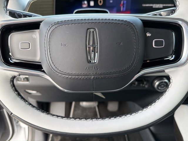 New 2026 Lincoln Navigator L Black Label image 26