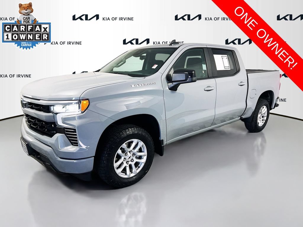 Used 2025 Chevrolet Silverado 1500 RST RWD image 3