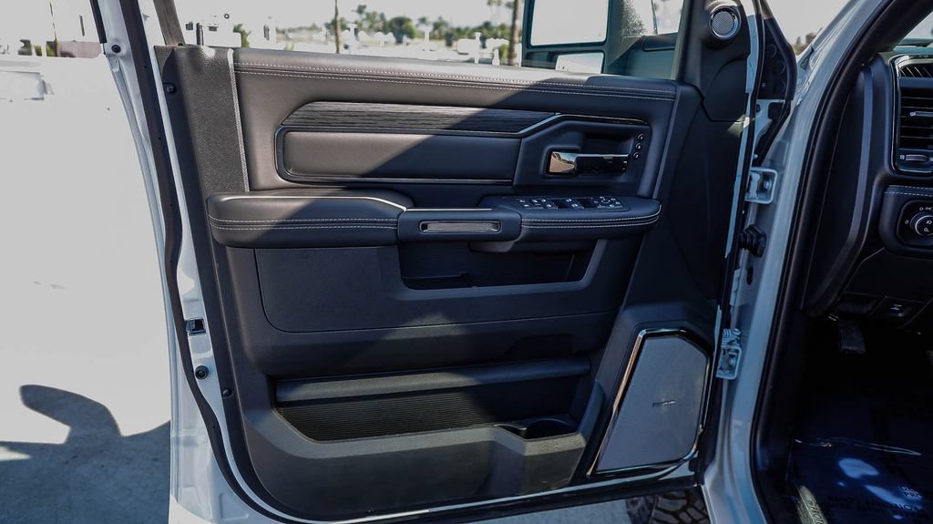 New 2026 RAM 2500 Rebel w/ Rebel Level 2 Equipment Group AWD/4WD image 25