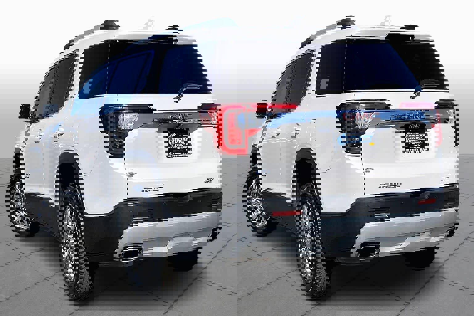 Used 2021 GMC Acadia SLT image 12