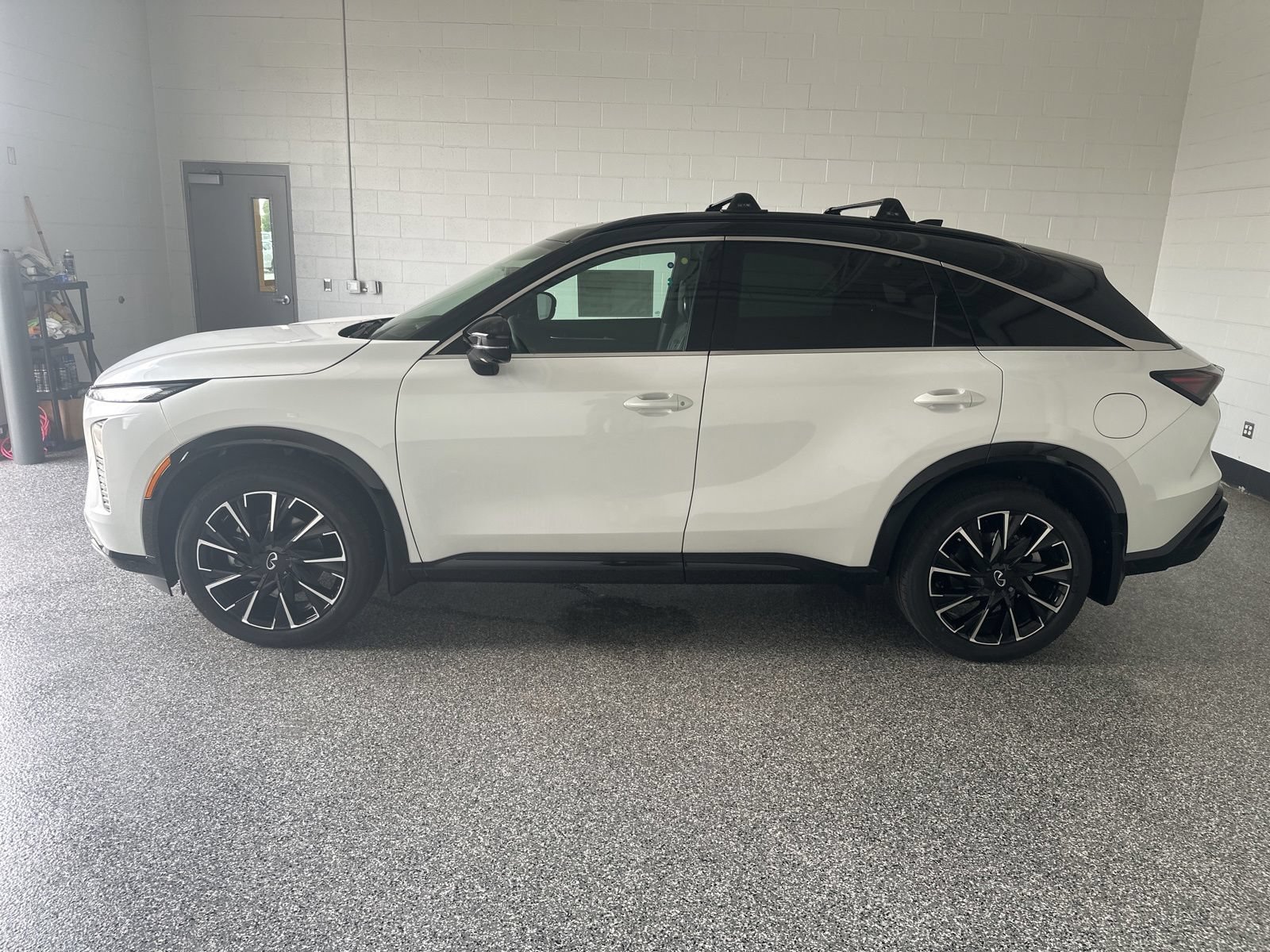 Certified 2027 INFINITI QX65 Autograph w/ Cargo Package AWD/4WD image 6
