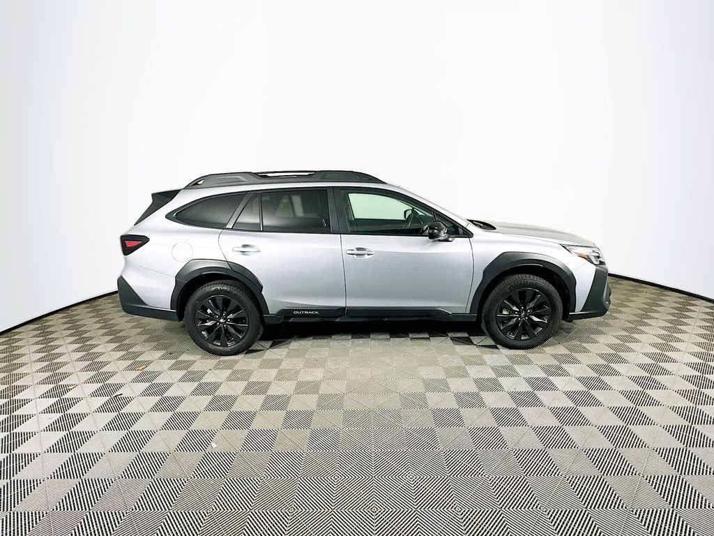 Certified 2025 Subaru Outback Onyx Edition image 11