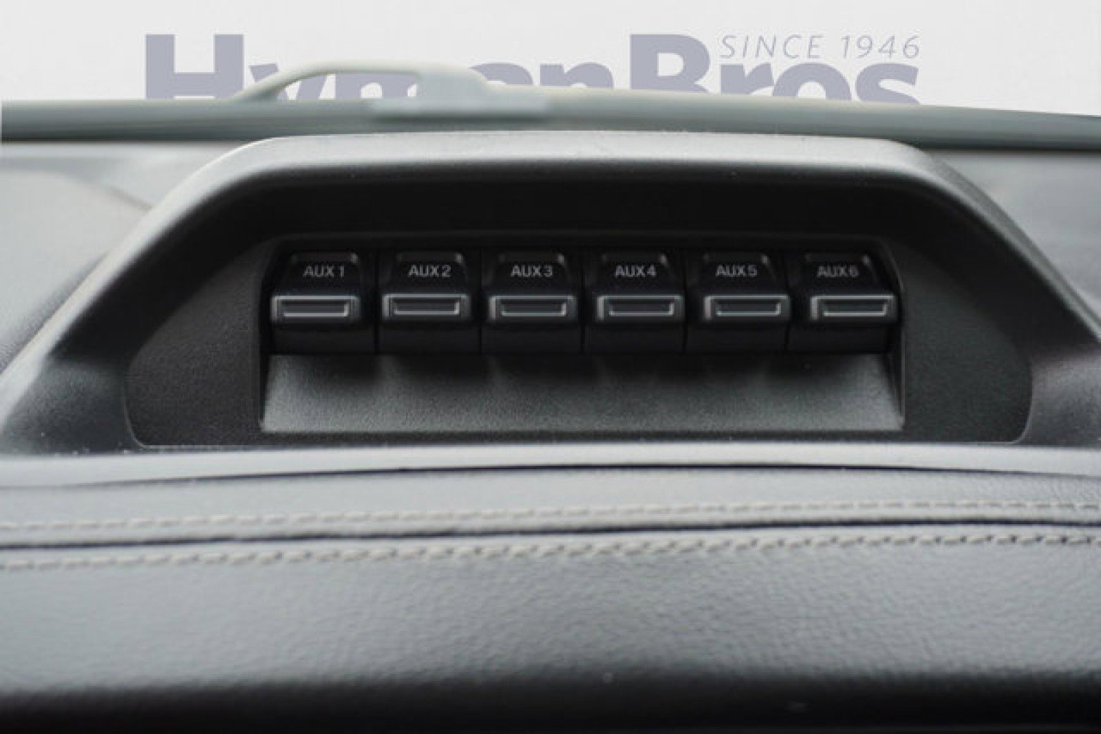 Used 2023 Ford Ranger Lariat w/ Tremor Off-Road Package image 28