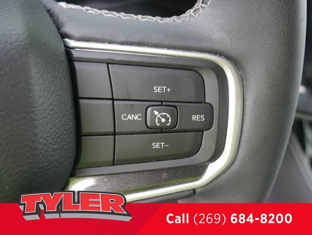 Certified 2023 Jeep Wagoneer 4WD image 26