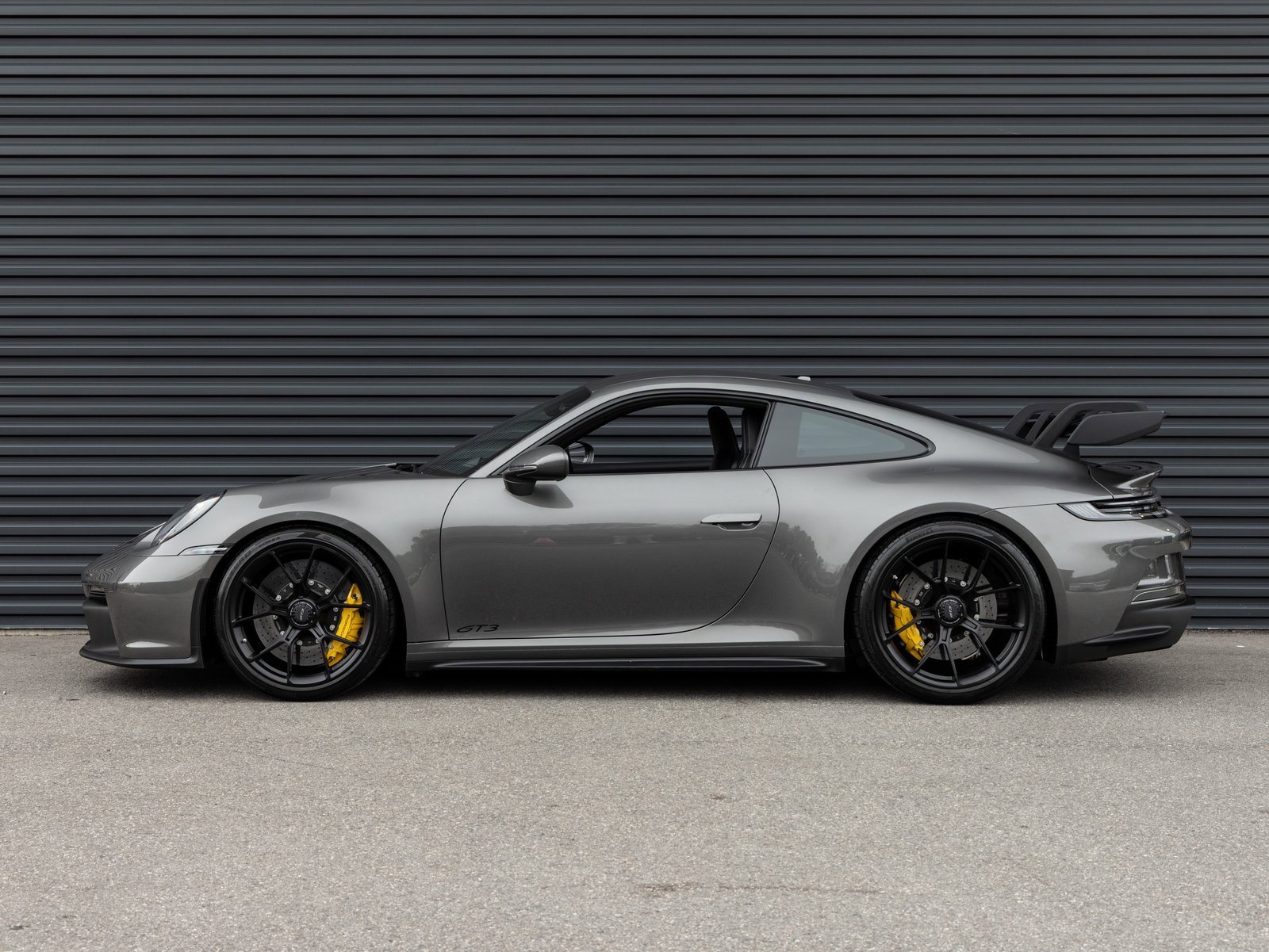 Certified 2022 Porsche 911 GT3 image 2