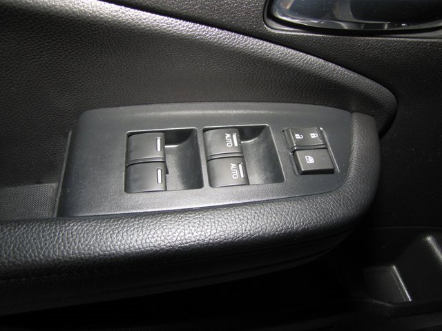 Certified 2022 Honda Pilot Sport image 11