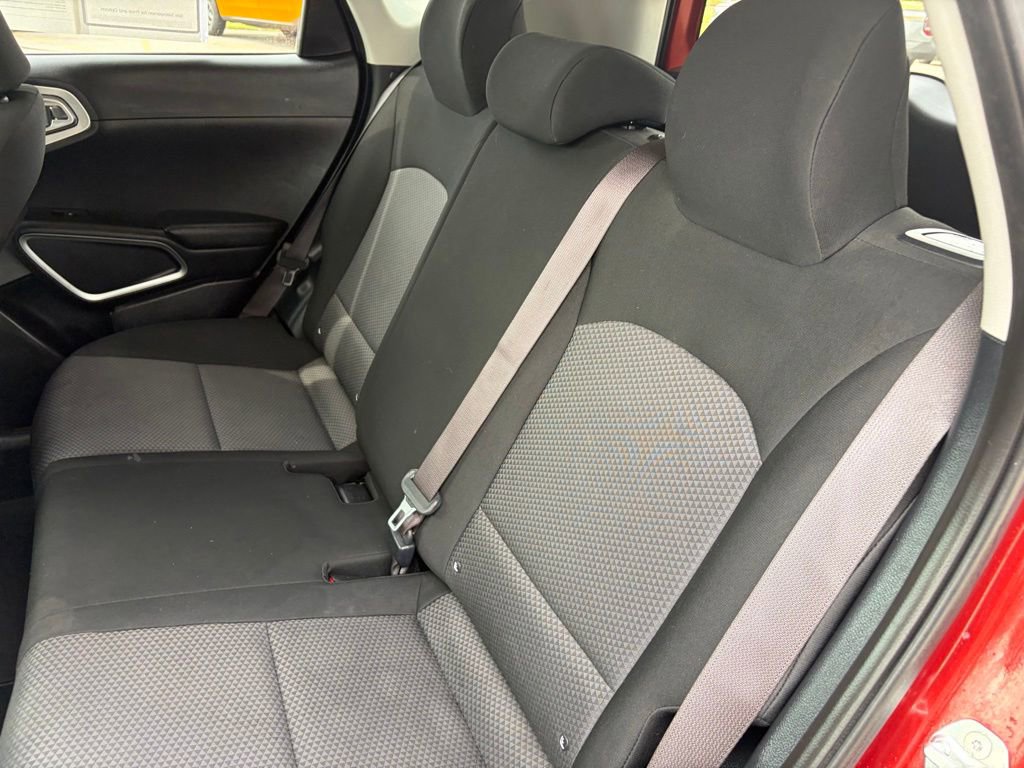 Used 2020 Kia Soul LX FWD image 18