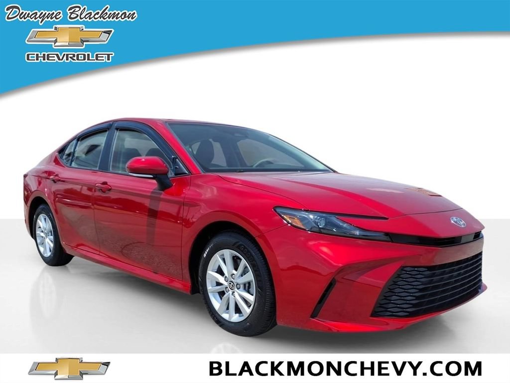 Used 2025 Toyota Camry LE FWD image 1