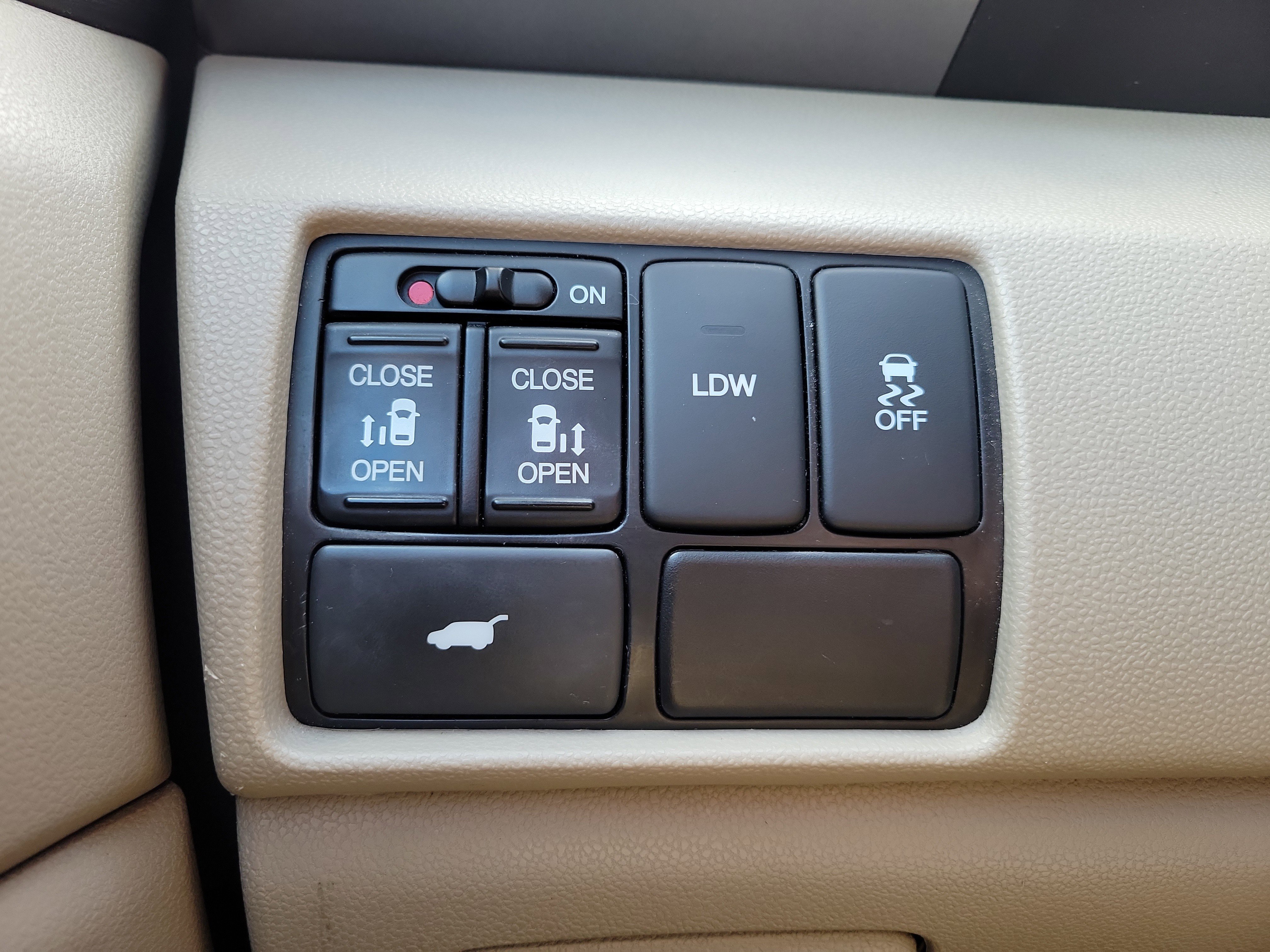 Used 2016 Honda Odyssey EX-L image 30