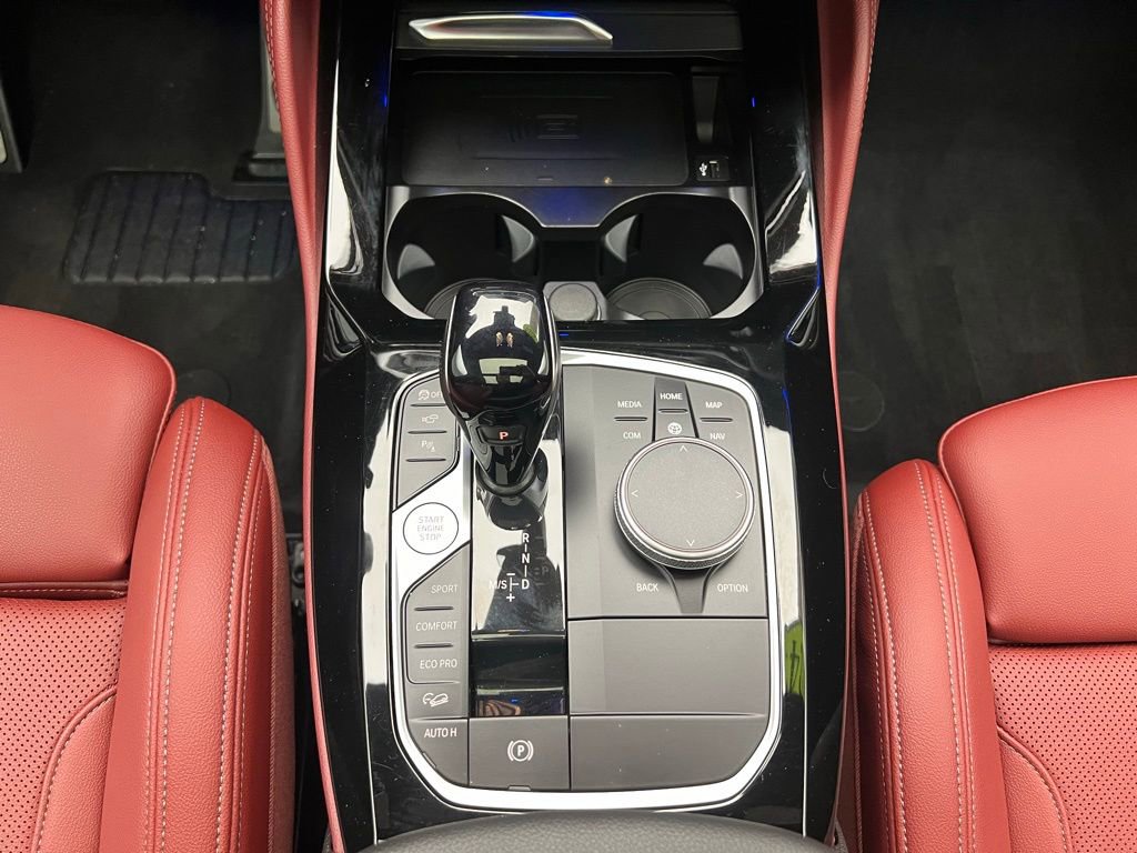 Certified 2024 BMW X4 M40i w/ Premium Package image 12