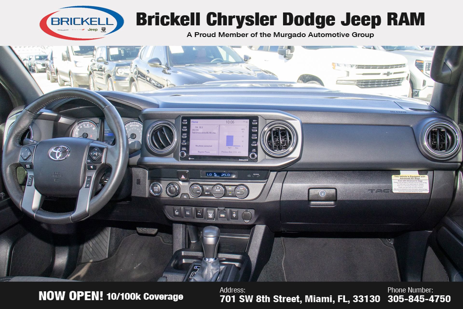 Used 2022 Toyota Tacoma TRD Sport w/ Technology Package image 18