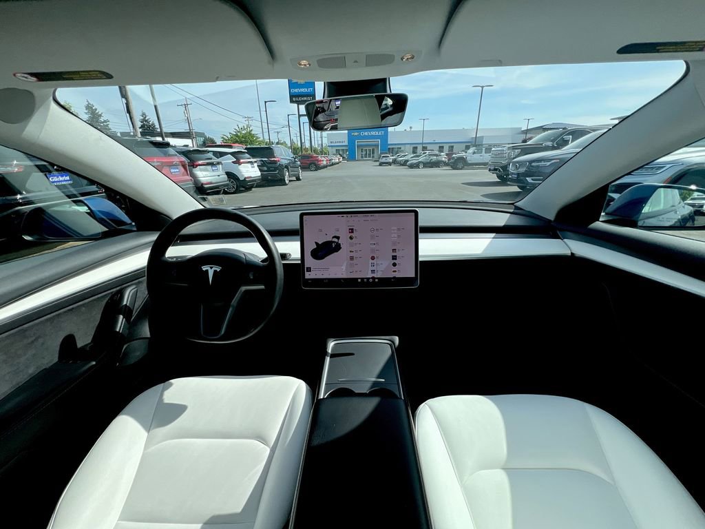 Used 2021 Tesla Model 3 Long Range AWD/4WD image 17