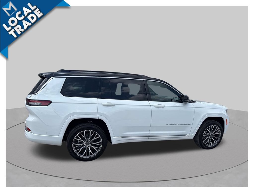 Used 2026 Jeep Grand Cherokee L Summit w/ Advanced Protech Group IV AWD/4WD image 31