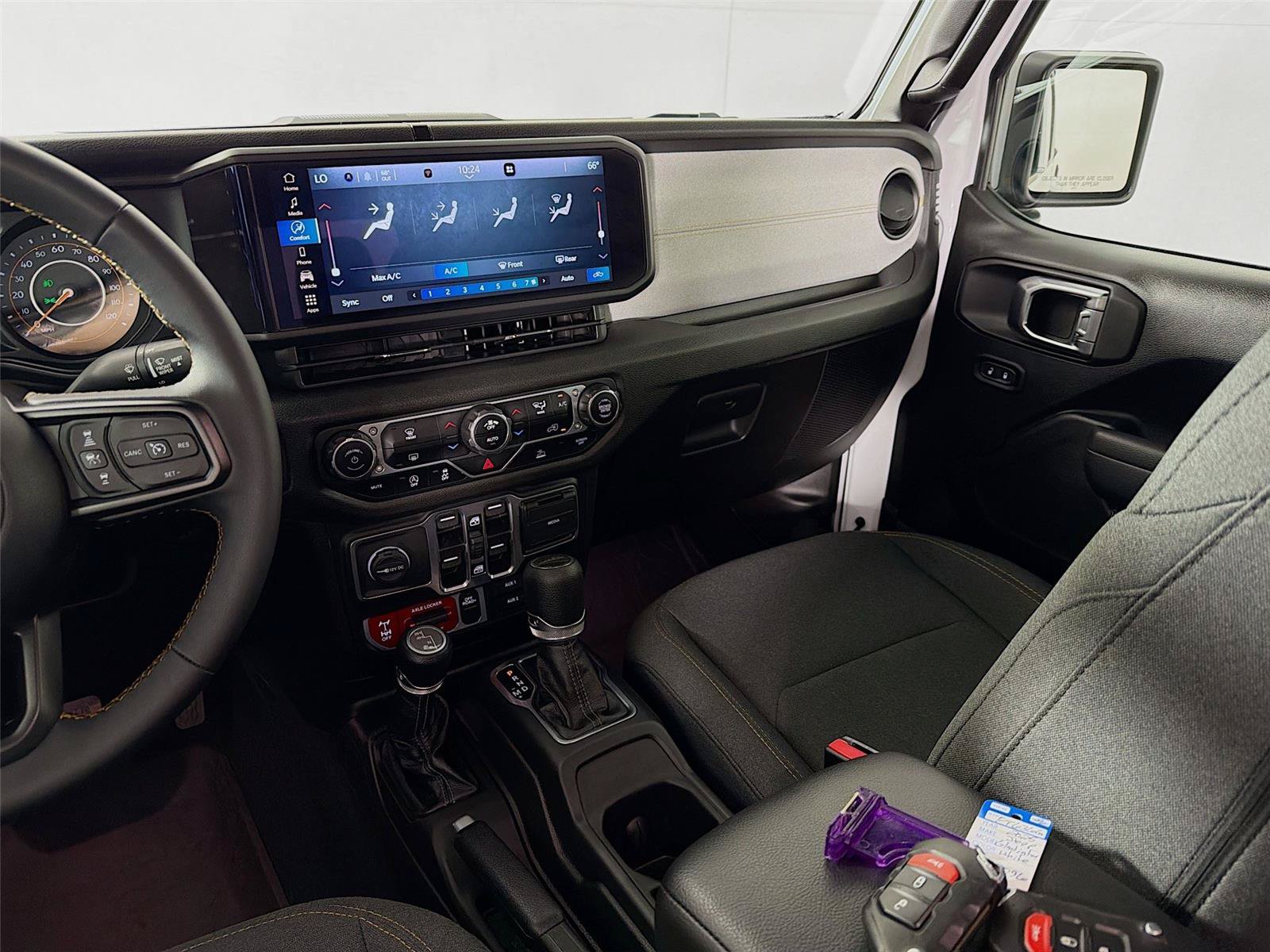 Used 2025 Jeep Gladiator Sport AWD/4WD image 26