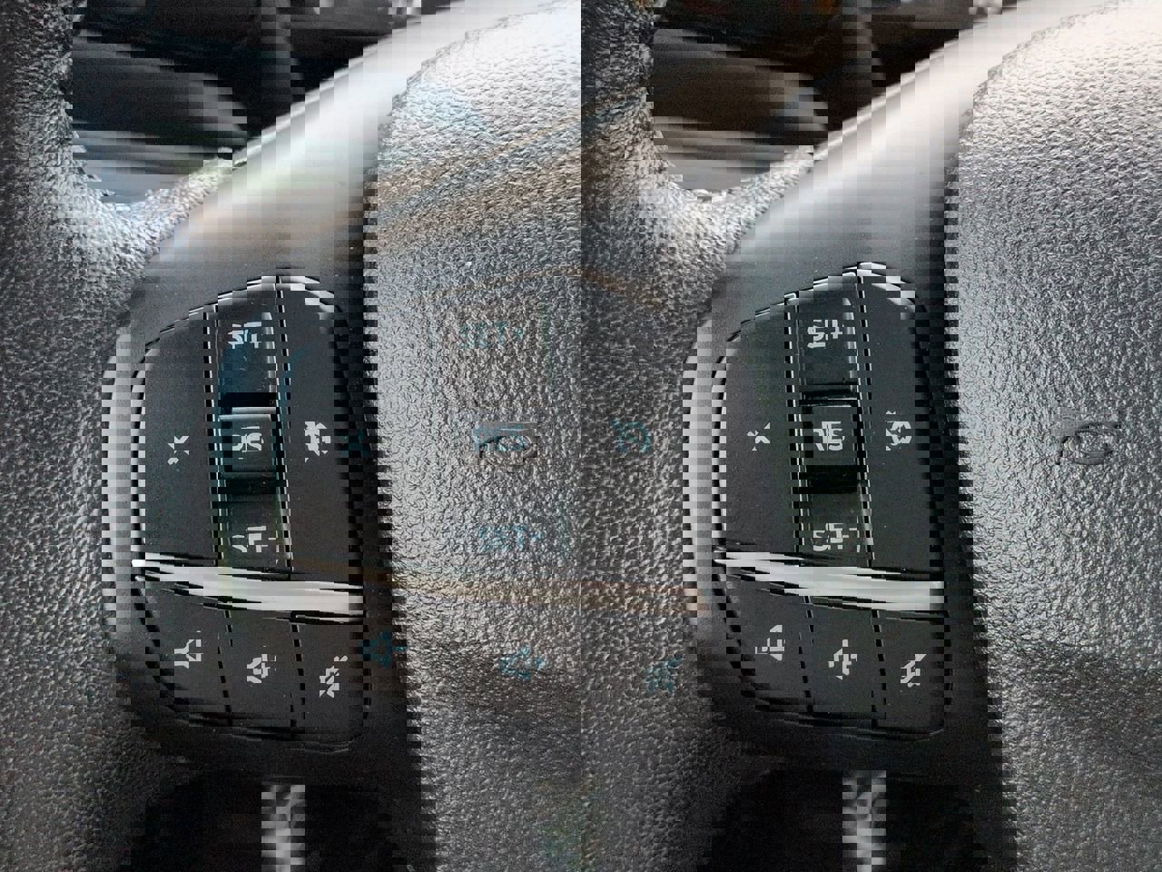 Used 2022 Ford Maverick XLT w/ Equipment Group 300A Standard image 25