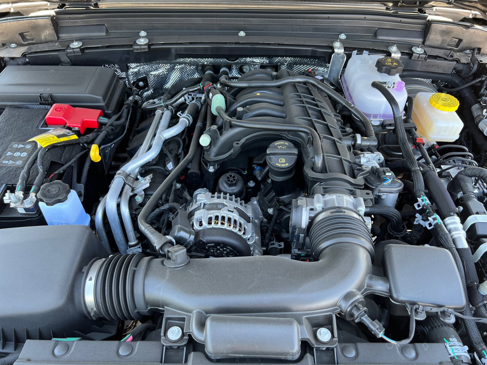 New 2025 Jeep Wrangler Unlimited Rubicon w/ Convenience Group image 21