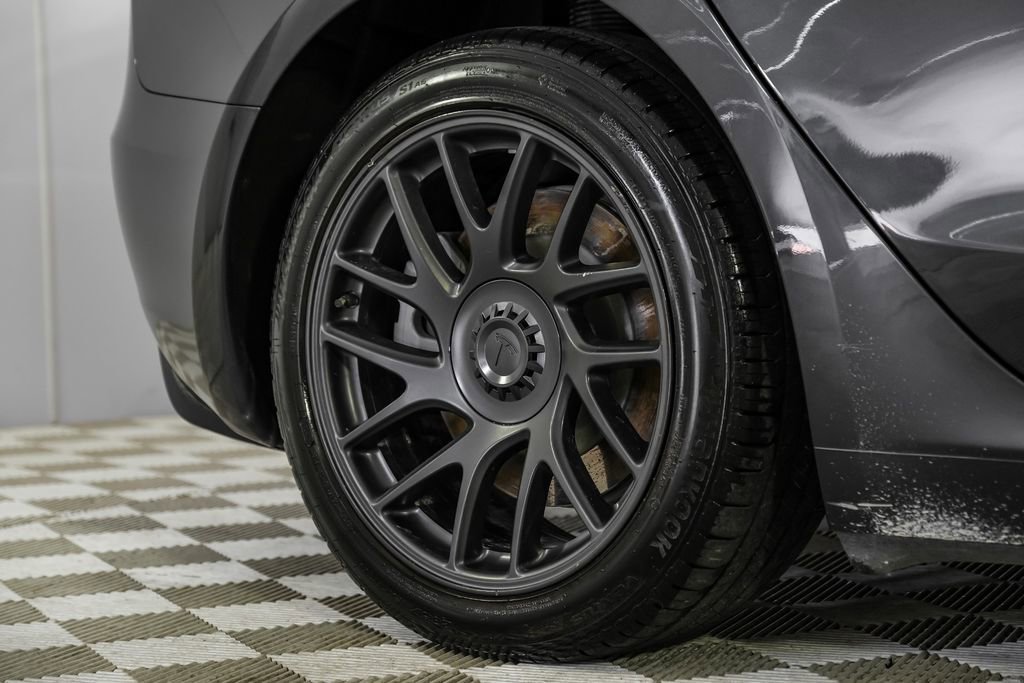 Used 2025 Tesla Model 3 Long Range image 58