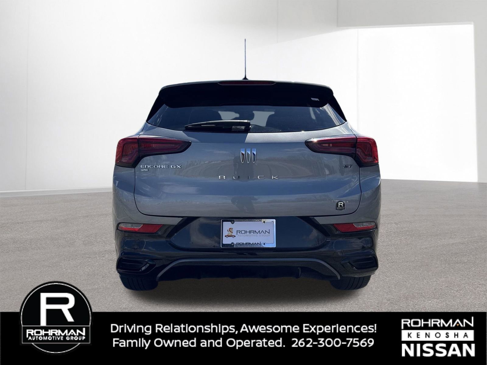 Used 2024 Buick Encore GX Sport Touring AWD/4WD image 6