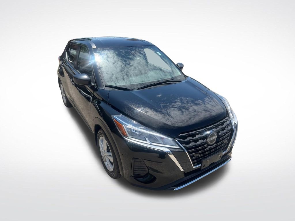 Used 2022 Nissan Kicks S FWD image 36