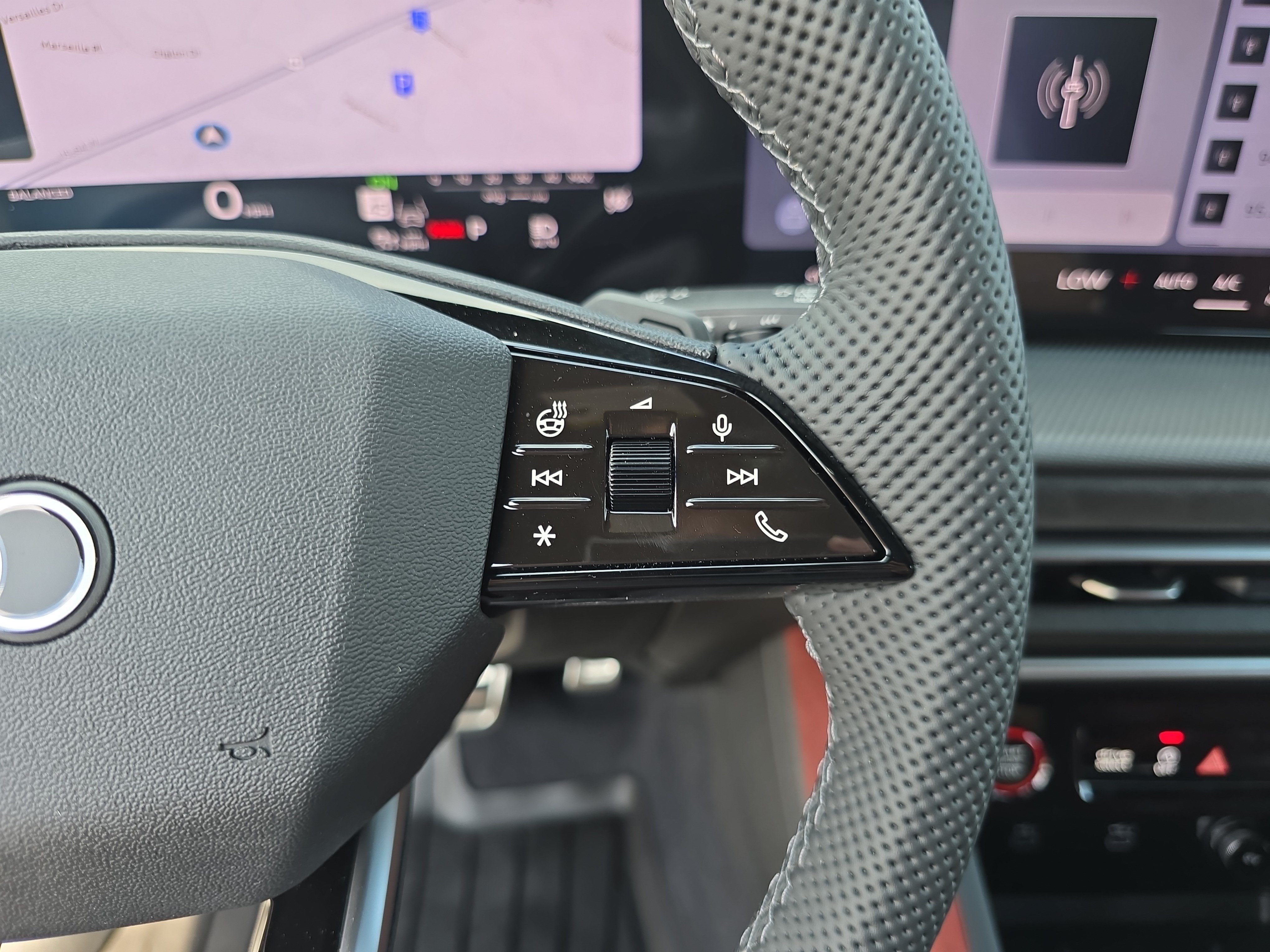 New 2026 Audi SQ5 Prestige AWD/4WD image 18