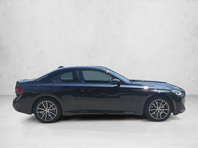 Certified 2025 BMW 230i xDrive Coupe w/ Premium Package AWD/4WD image 4